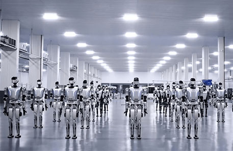 Humanoid Robot Assembly Line Case