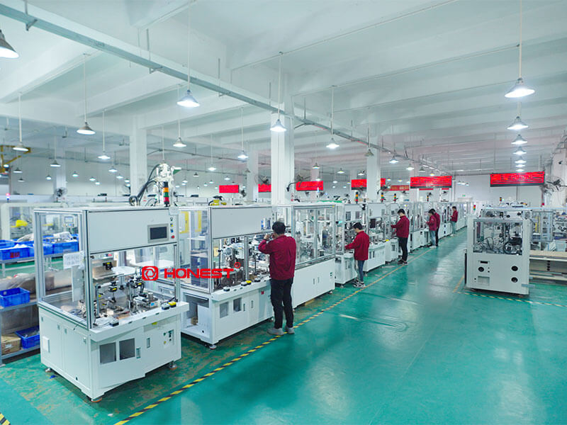 motor-production-workshop.jpg motor-production-workshop.jpg