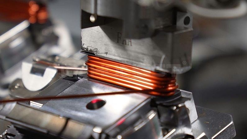 Segmented stator winding.jpg